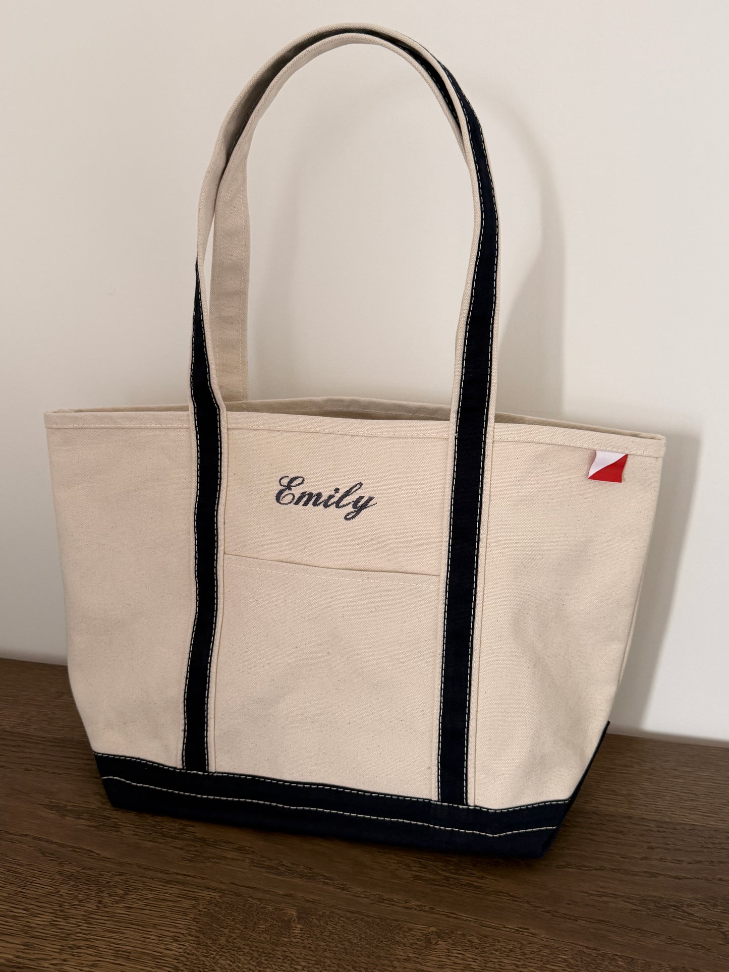 The Classic Tote Bag Medium